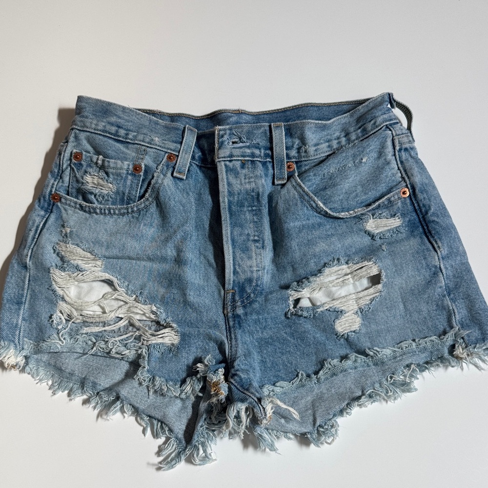 Vintage Levi’s shorts
